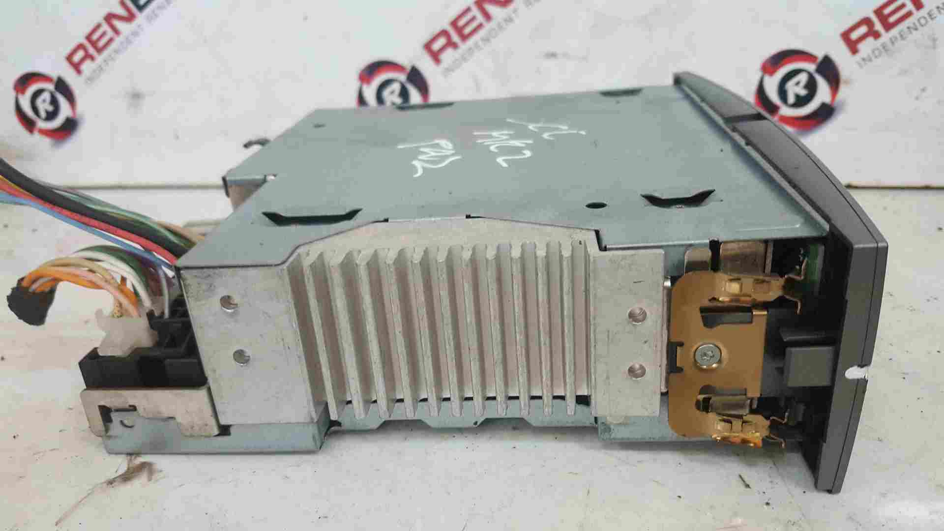 Thumb 4 Renault Megane Scenic 2003-2009 Cd Player Radio Update List + Code Damaged