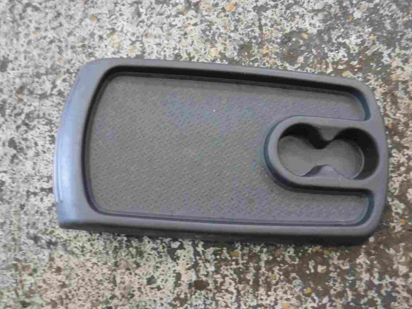 Renault Megane Scenic 2003-2009 Centre Cup Holder Tray