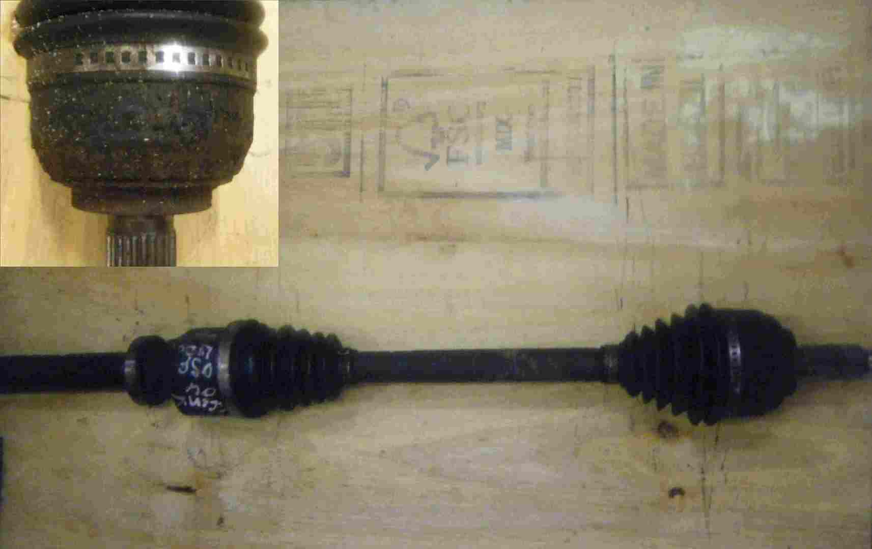 Renault Megane Scenic 2003-2009 Drivers OS 1.9 DCI Driveshaft