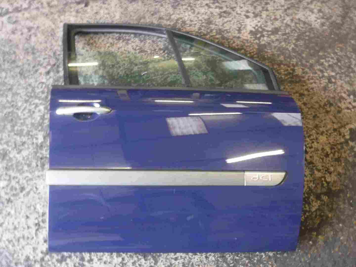 Renault Megane Scenic 2003-2009 Drivers OSF Front Drivers Door Blue 460