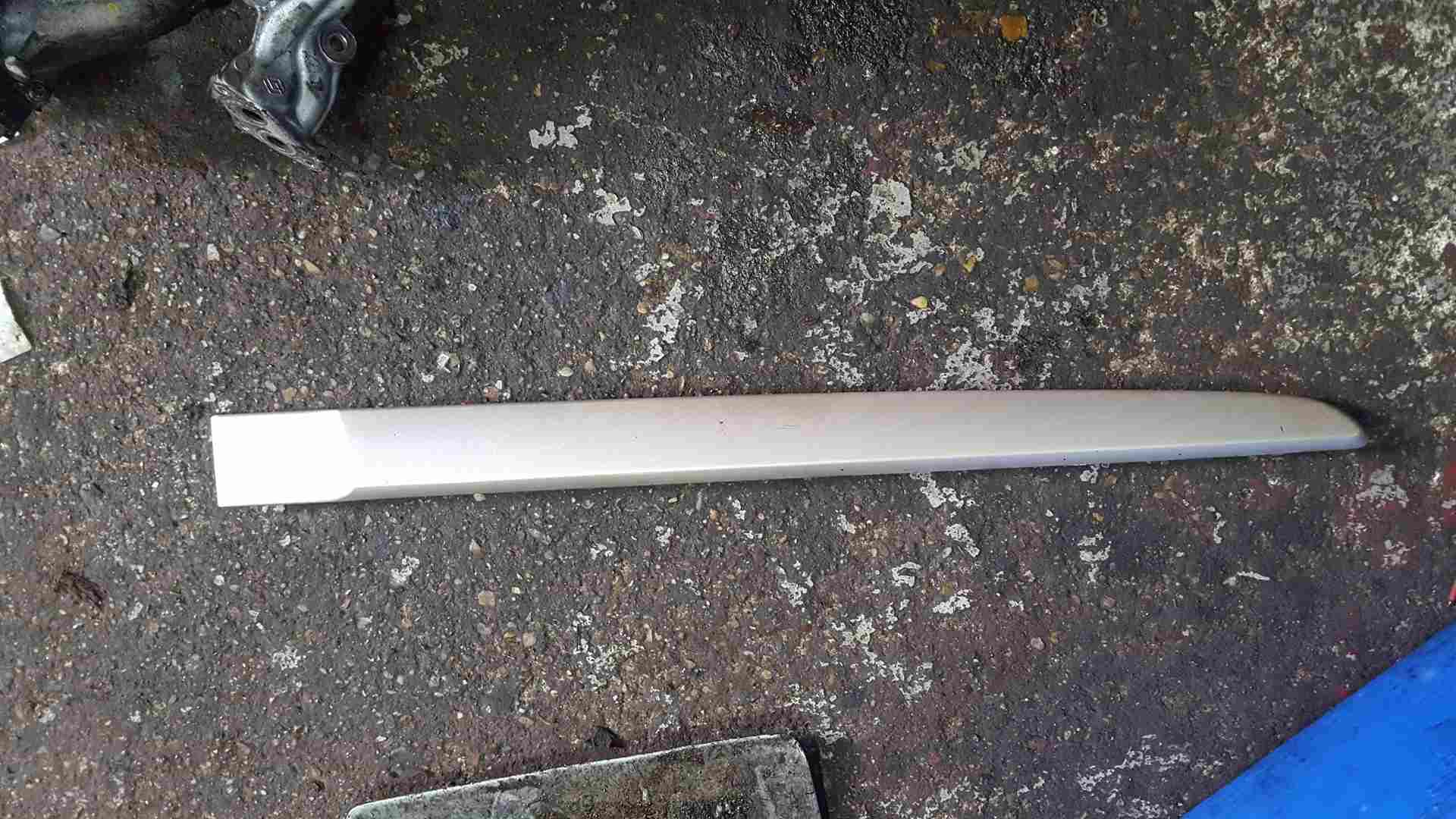 Renault Megane Scenic 2003-2009 Drivers OSR Rear Bump Trim Moulding Ted11