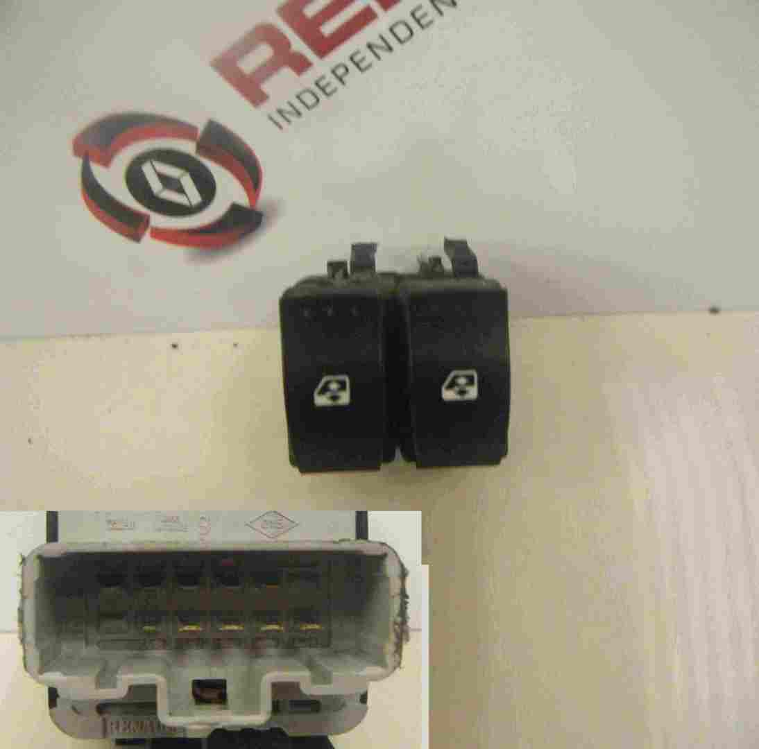 Renault Megane 2002-2008 Drivers OS Front (Front) Electric Window Switch Dual