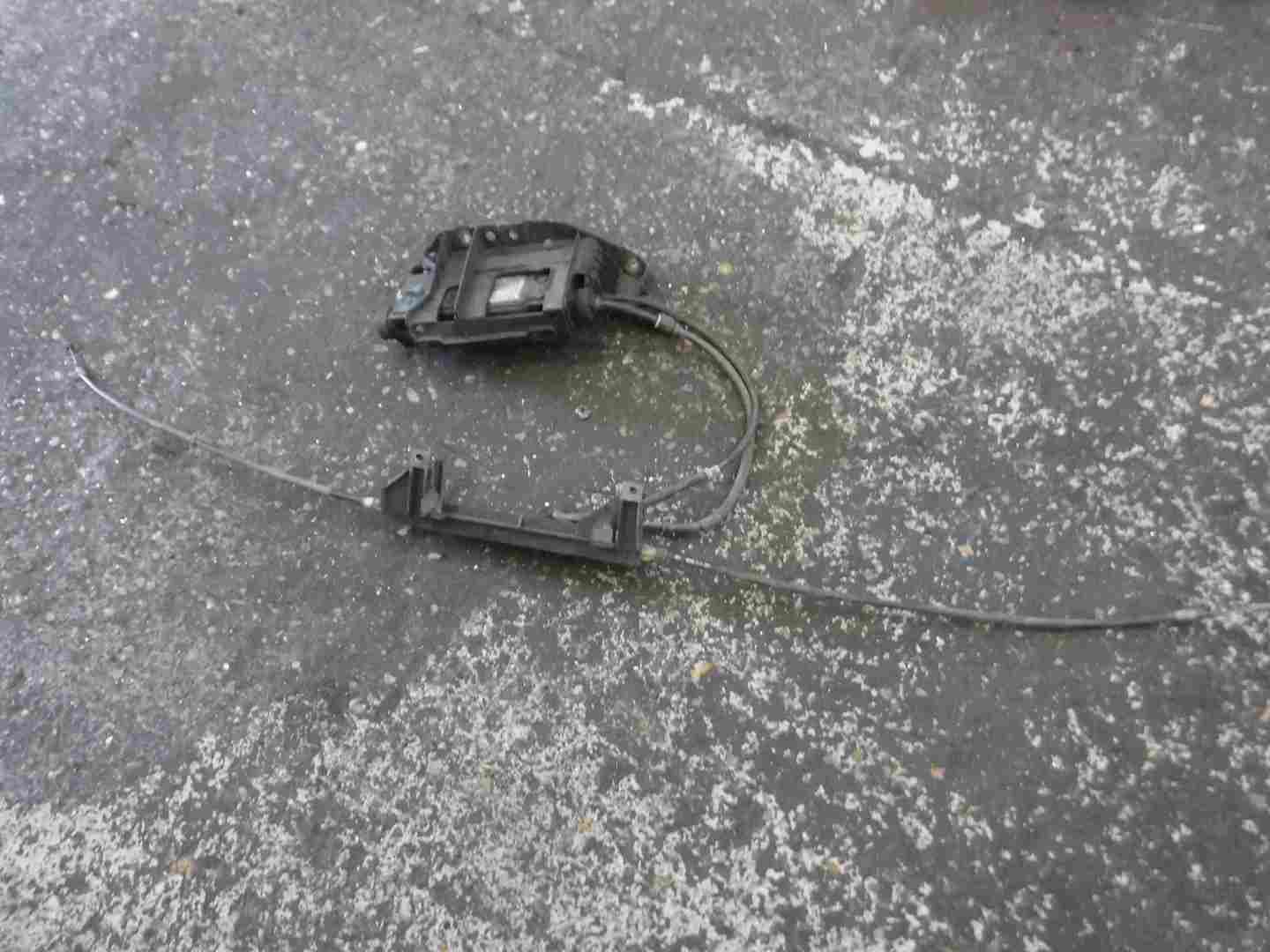 Renault Megane Scenic 2003-2009 Electronic Handbrake Motor + Cables
