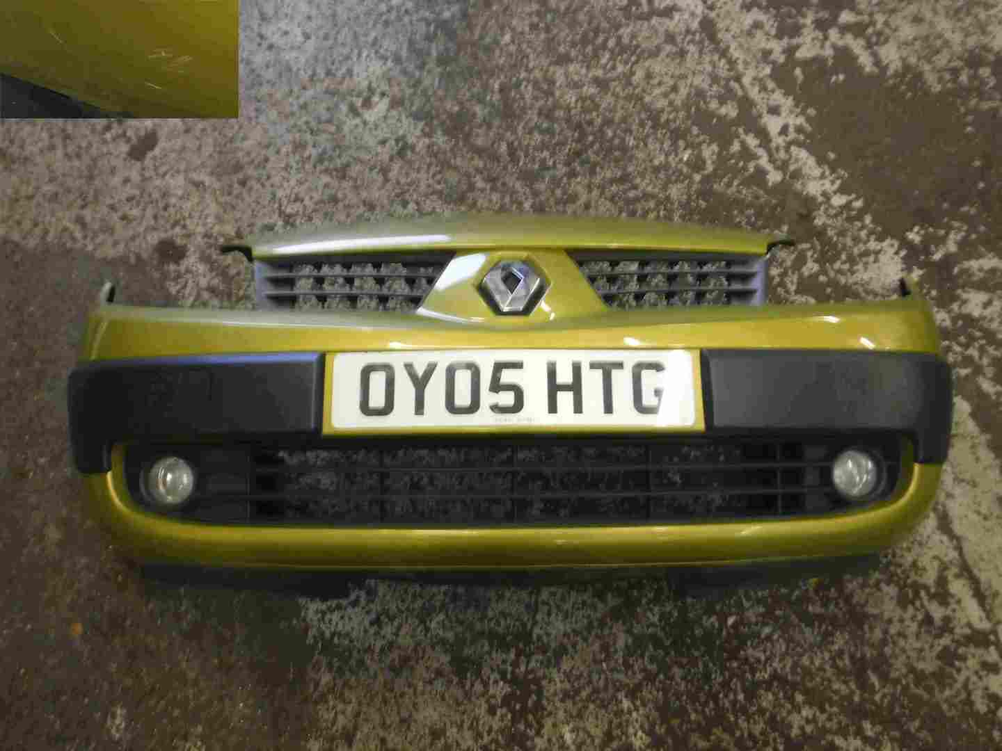Renault Megane Scenic 2003-2009 Front Bumper Gold Yellow TED37