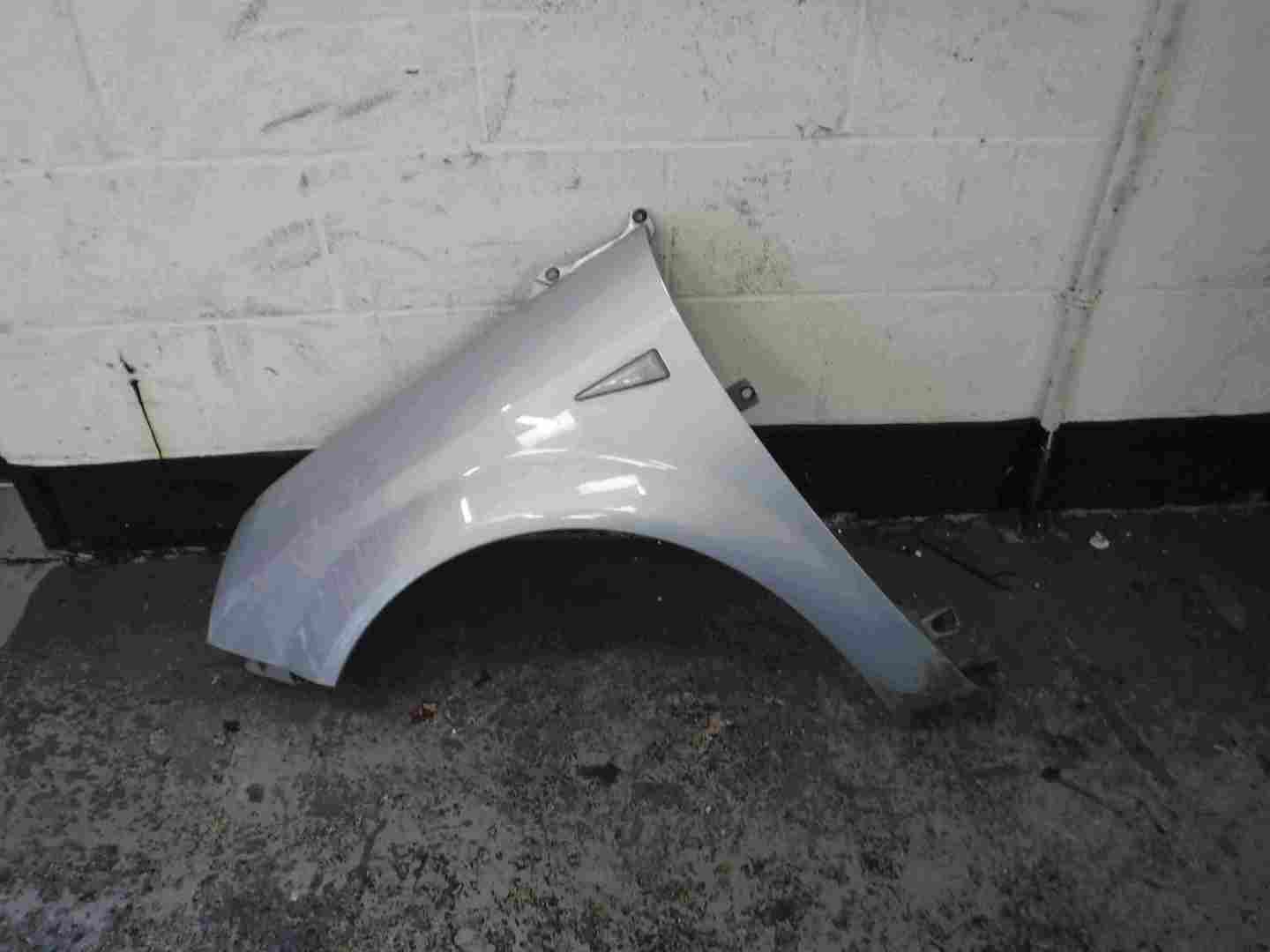 Renault Megane Scenic 2003-2009 Passenger NS Wing Silver 632