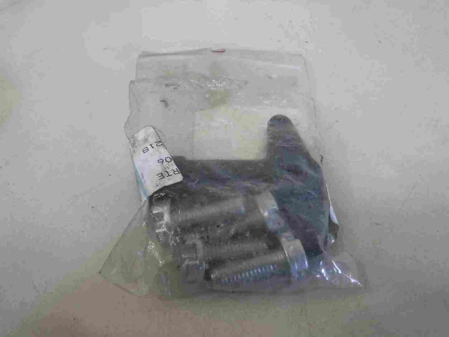 Renault Megane Scenic Clio Laguna Centre Cap Locking Nut   Key