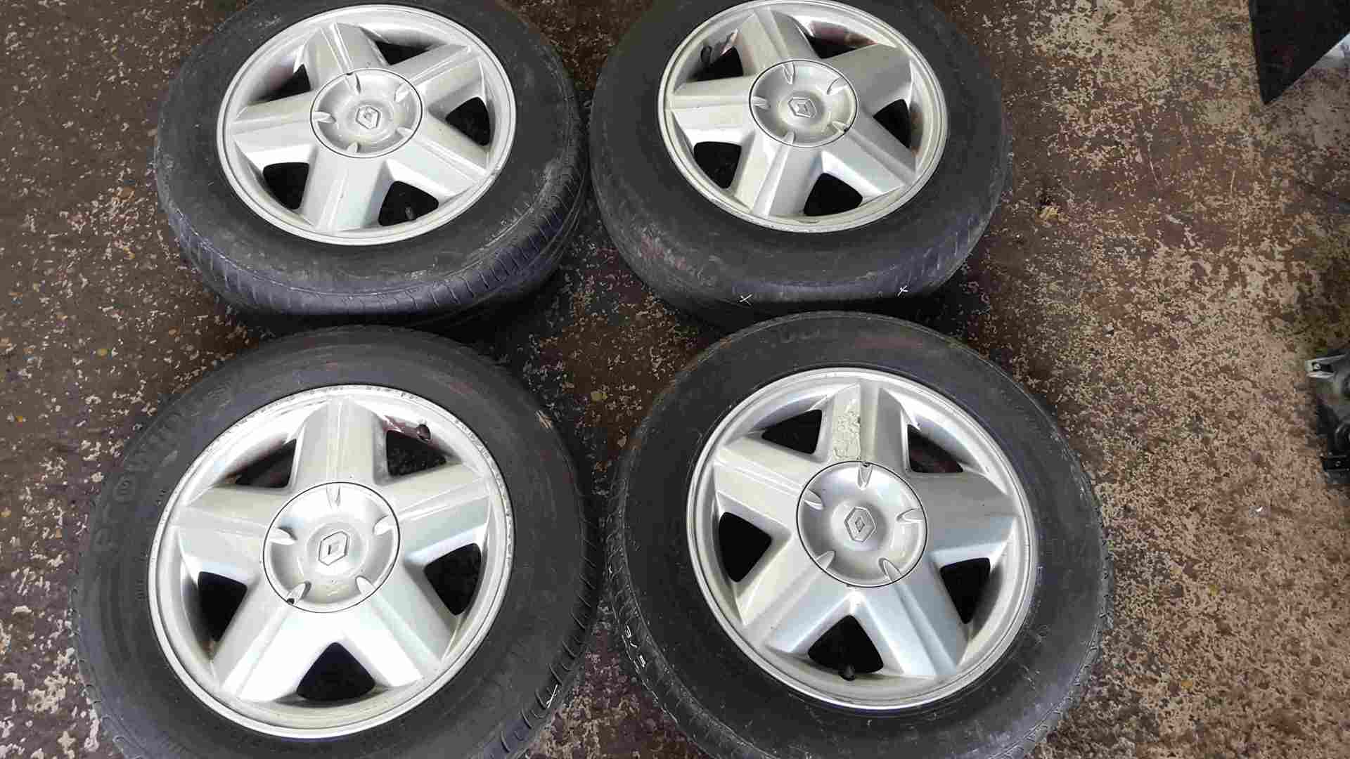 Renault Megane Scenic Kangoo 1999-2003 Saros Alloy Wheels Set 15inch