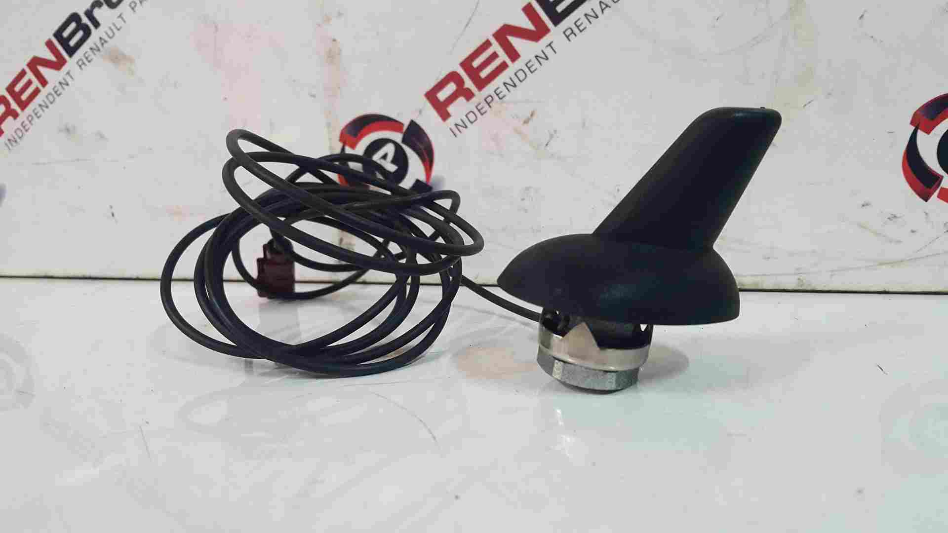Renault Megane Scenic MK3 2009-2016 GPS Shark Ariel Aerial