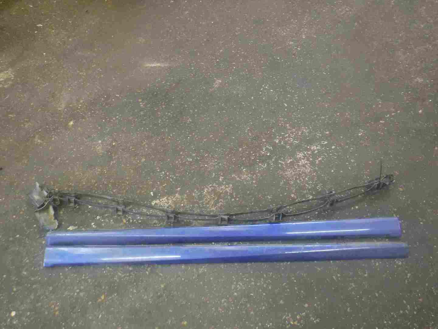 Renault Megane Sport 175 2002-2008 GT Both Side Skirts Blue TERNA