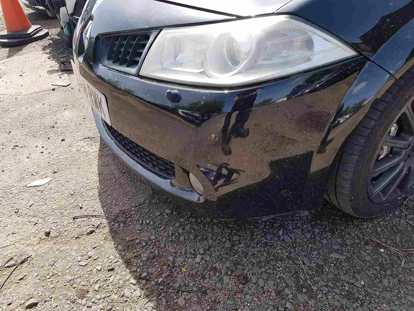 Thumb 3 Renault Megane Sport 175 MK2 2006-2008 Front Bumper Black Tegna