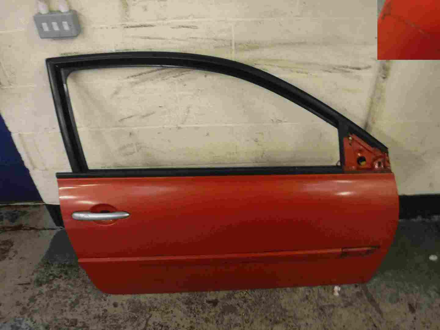 Renault Megane Sport 2002-2008 225 Drivers OSF Front Door Red Orange TED38 3dr