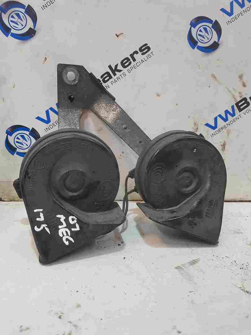 Thumb 3 Renault Megane Sport 2002-2008 175 Dual Horn Beep