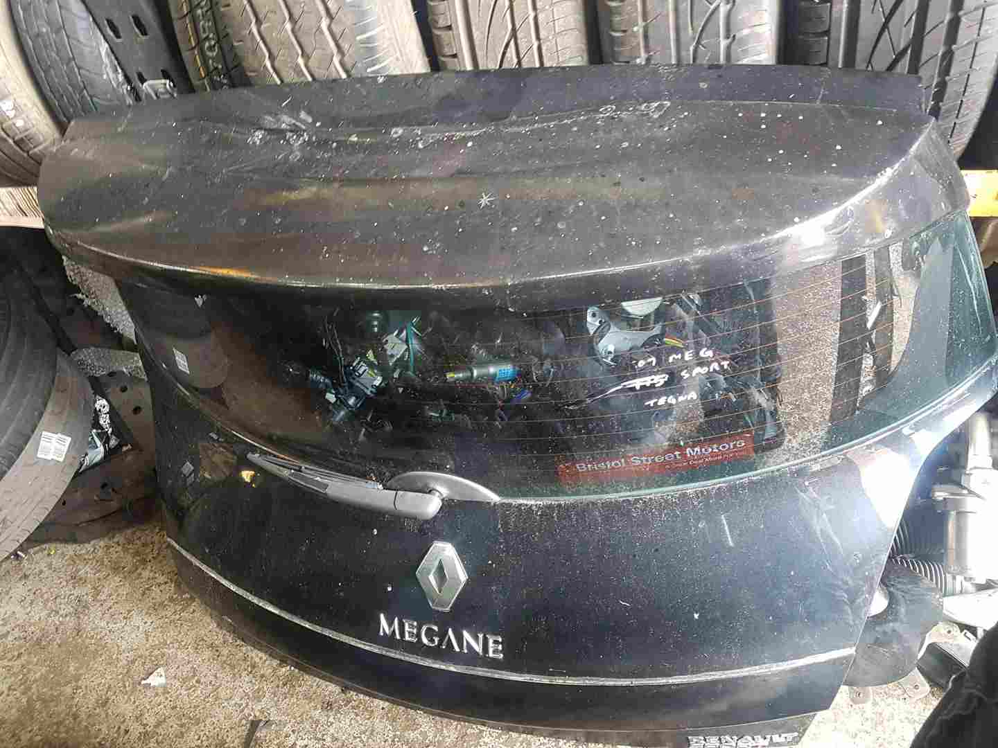 Thumb 4 Renault Megane Sport 2002-2008 175 Rear Tailgate Boot Black Tegna