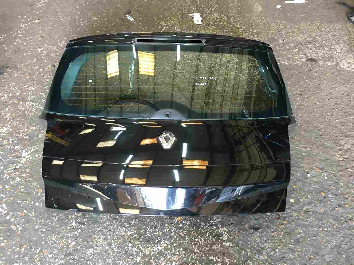 Renault Megane Sport 225 2002-2008 Rear Tailgate Boot Black TE267
