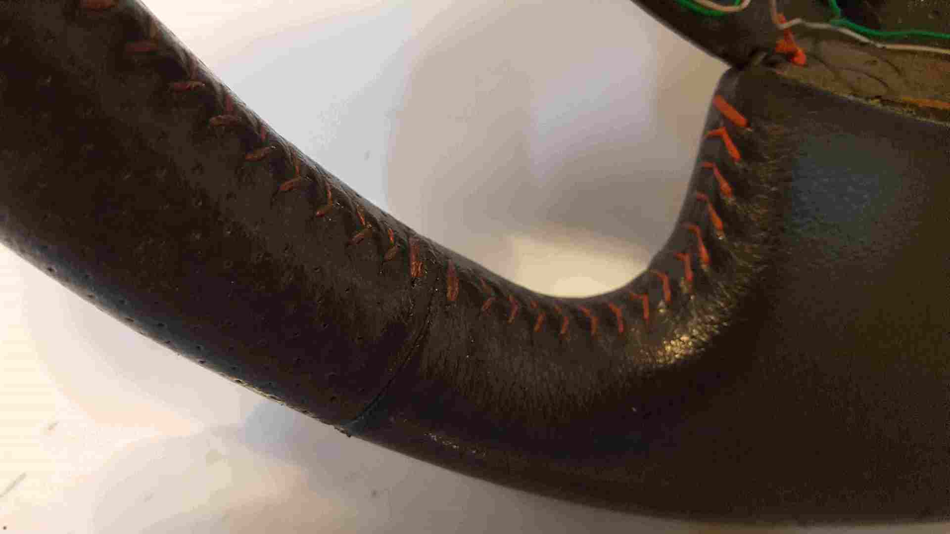 Thumb 3 Renault Megane Sport MK2 2002-2008 225 Steering Wheel Red Stitching 8200106306