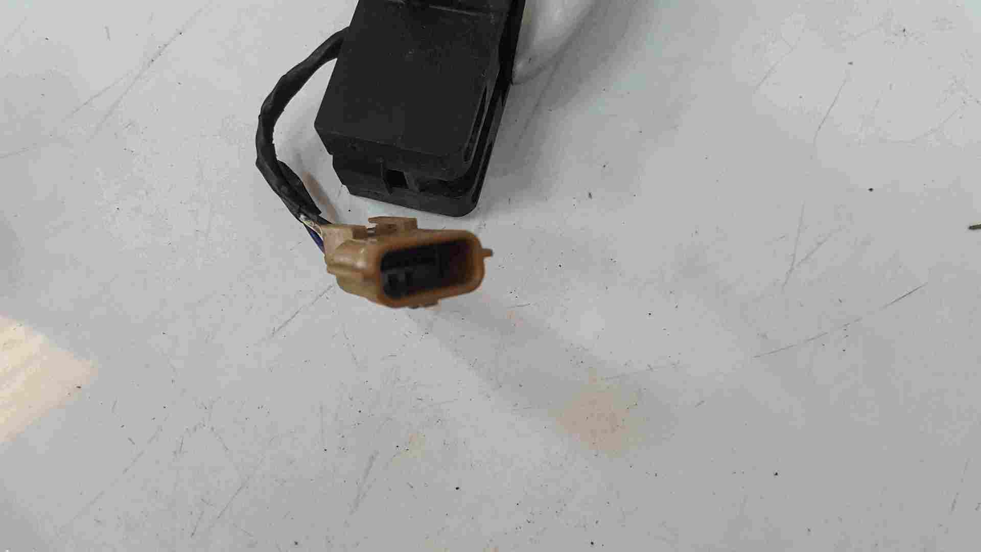 Thumb 3 Renault Megane Sport MK2 2002-2008 Drivers OSF Front Door Handle Keyless