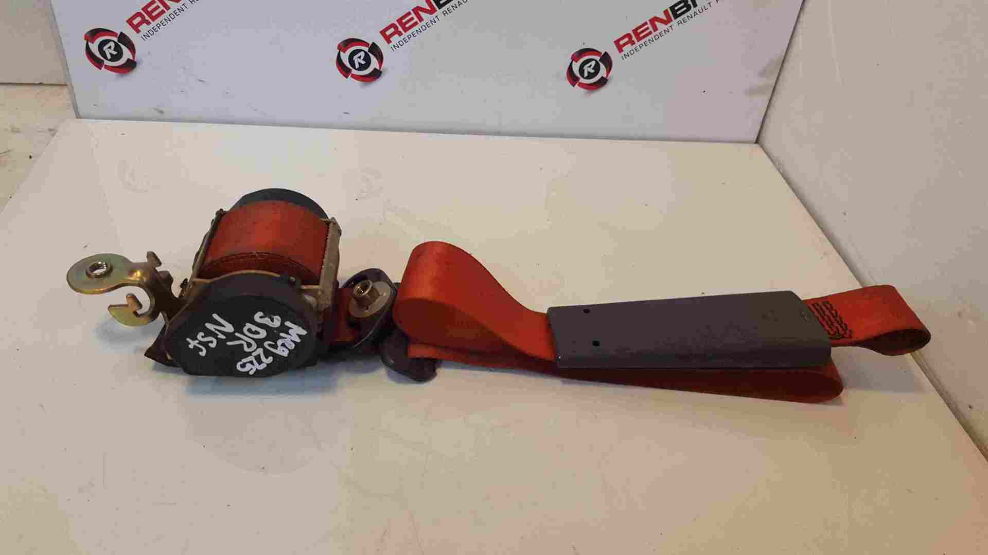 Renault Megane Sport MK2 2002-2008 Passenger NSF Front Seat Belt Red 3dr