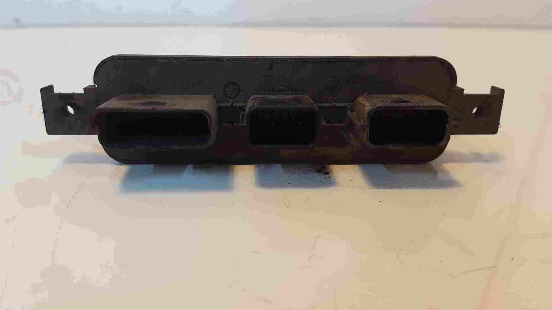 Thumb 3 Renault Megane Sport MK2 2002-2008 Xenon Headlight Module Computer 8200528158