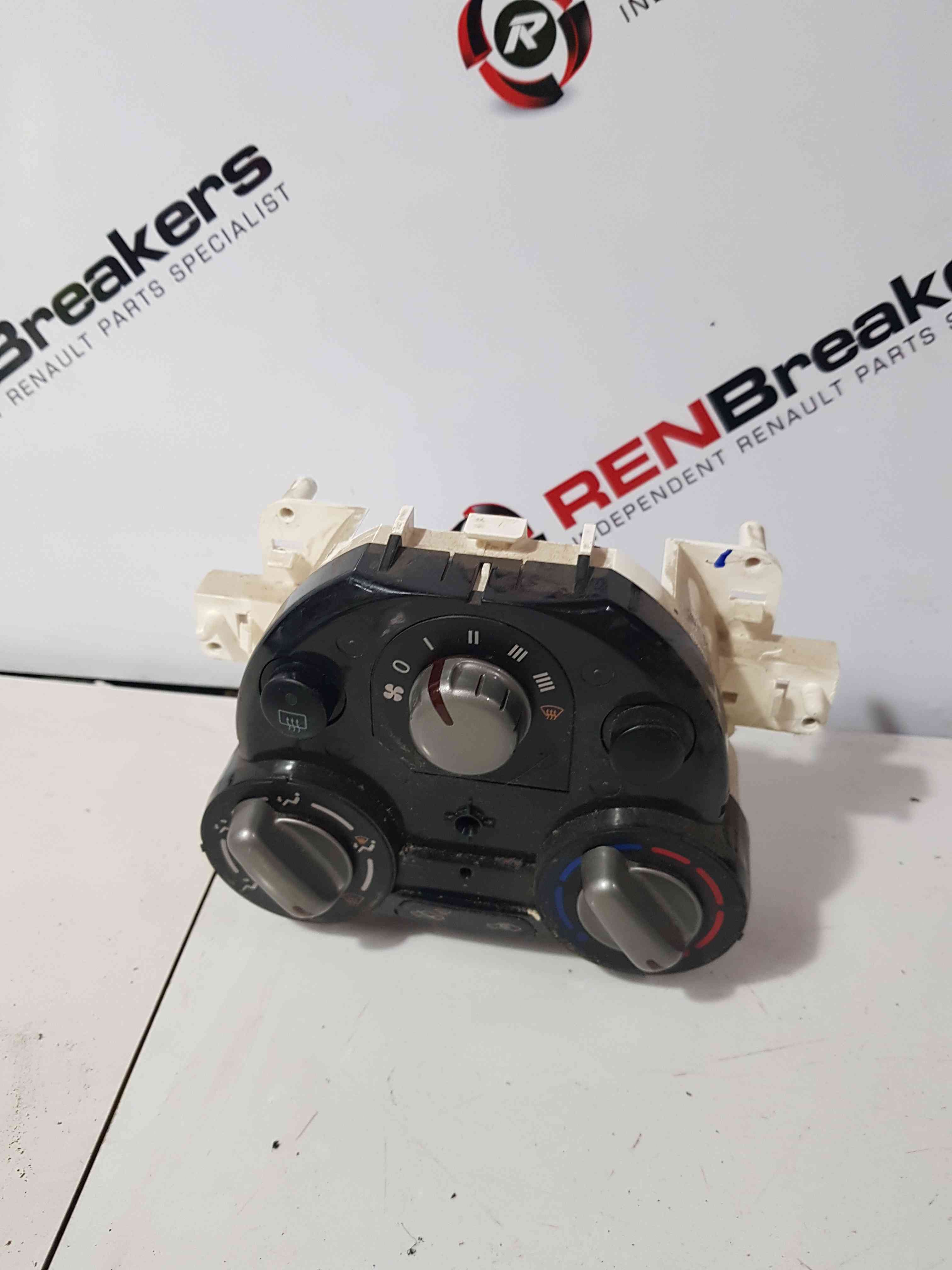 Thumb 6 Renault Micra K13 2010-2017 Heater Controls Dials Switch Button