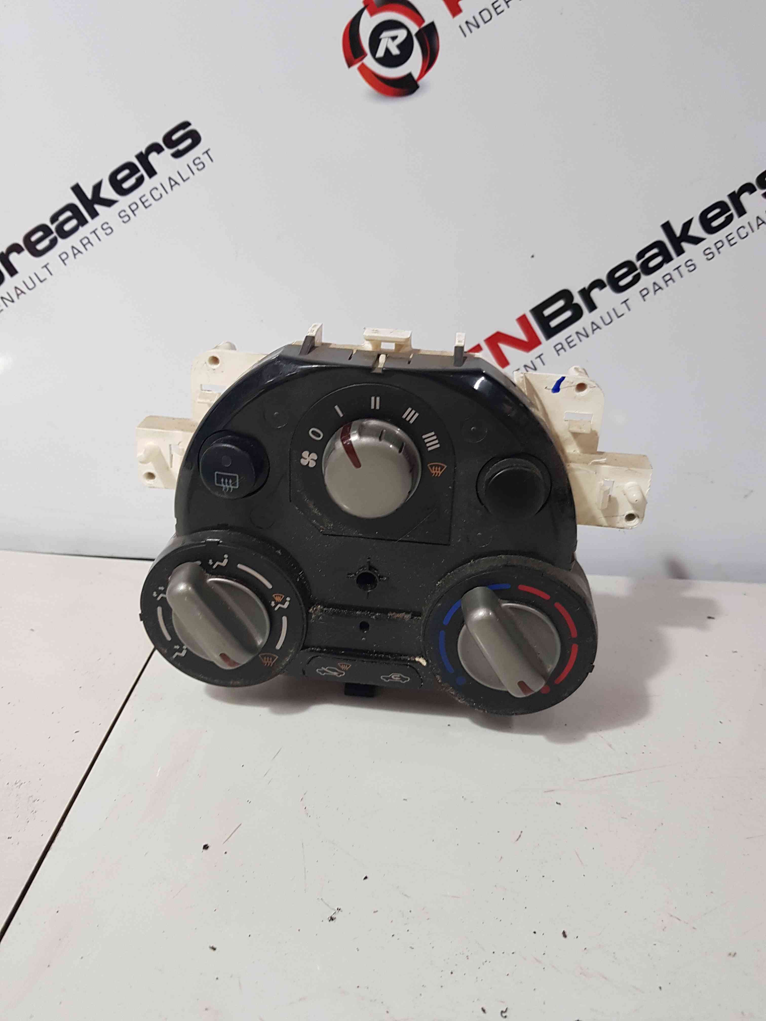 Thumb 7 Renault Micra K13 2010-2017 Heater Controls Dials Switch Button