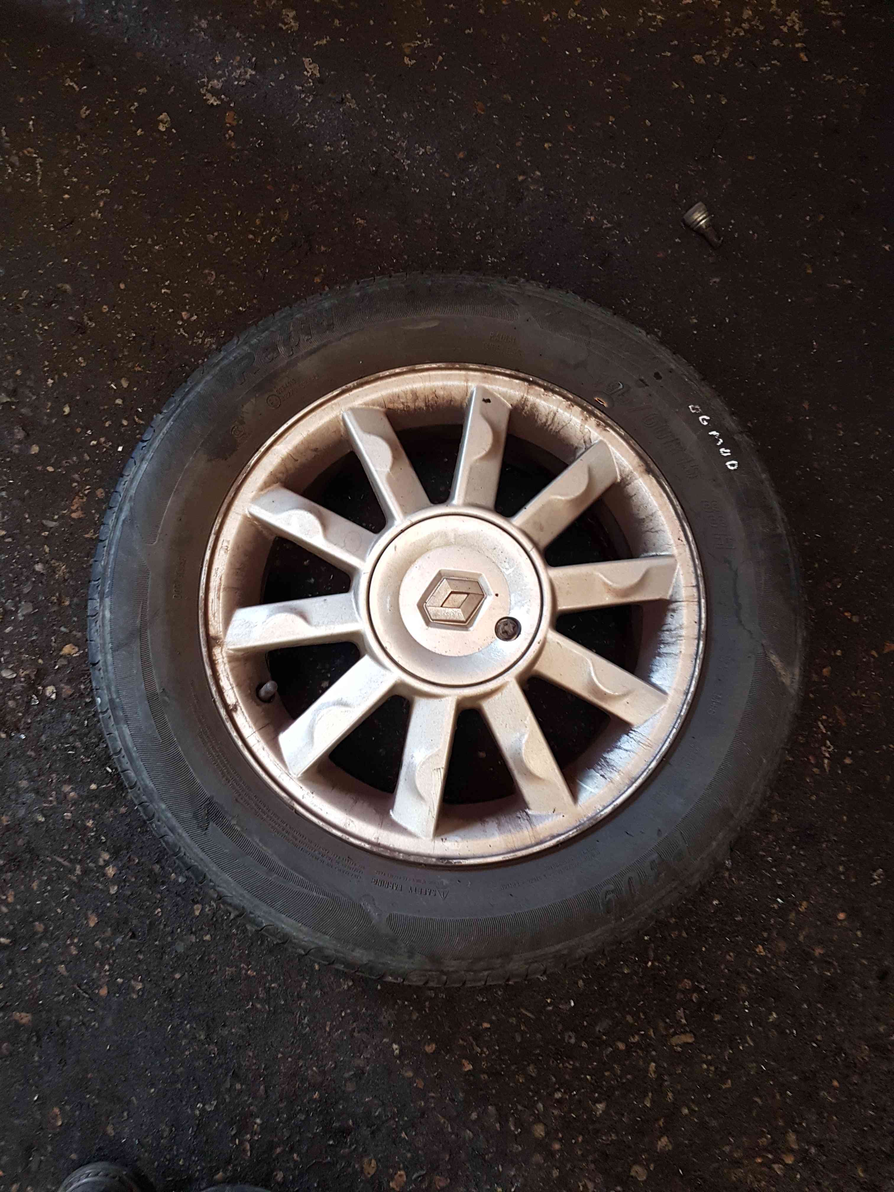 Thumb 6 Renault Modus 2004-2008 Alloy Wheel Kimono 15Inch Tyre + 195 60 15 3Mm Tread 3/5