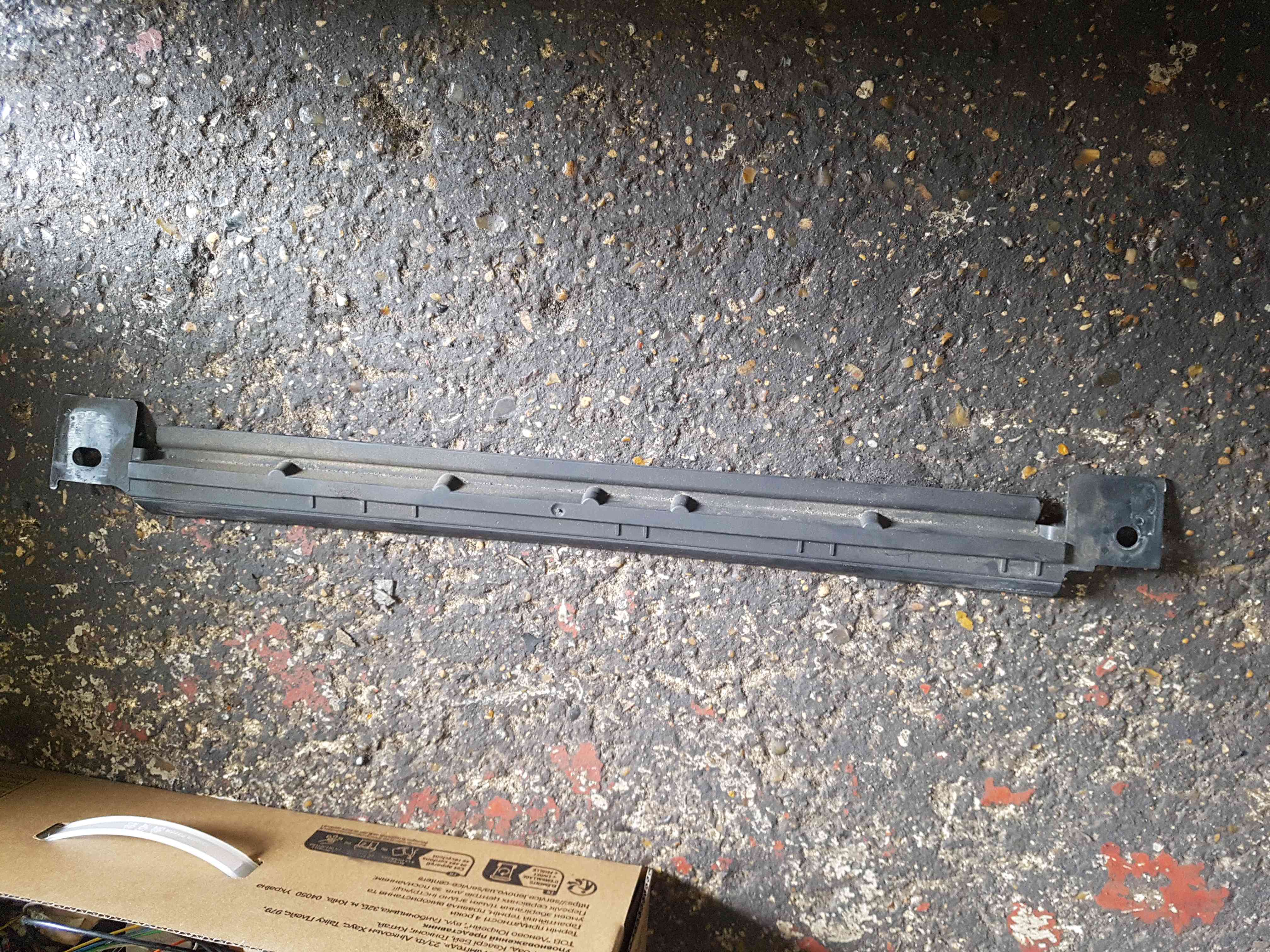 Thumb 5 Renault Modus 2004-2008 Center Intercooler AIR Guide Duct 