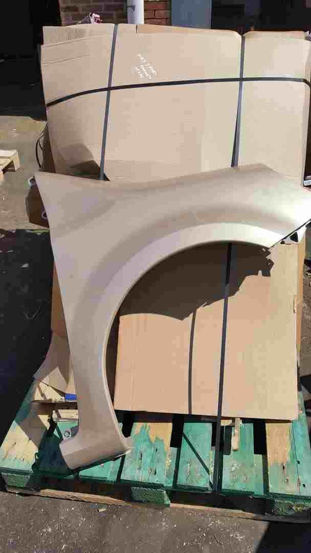 Renault Modus 2004-2008 Drivers OS Wing Gold TED12