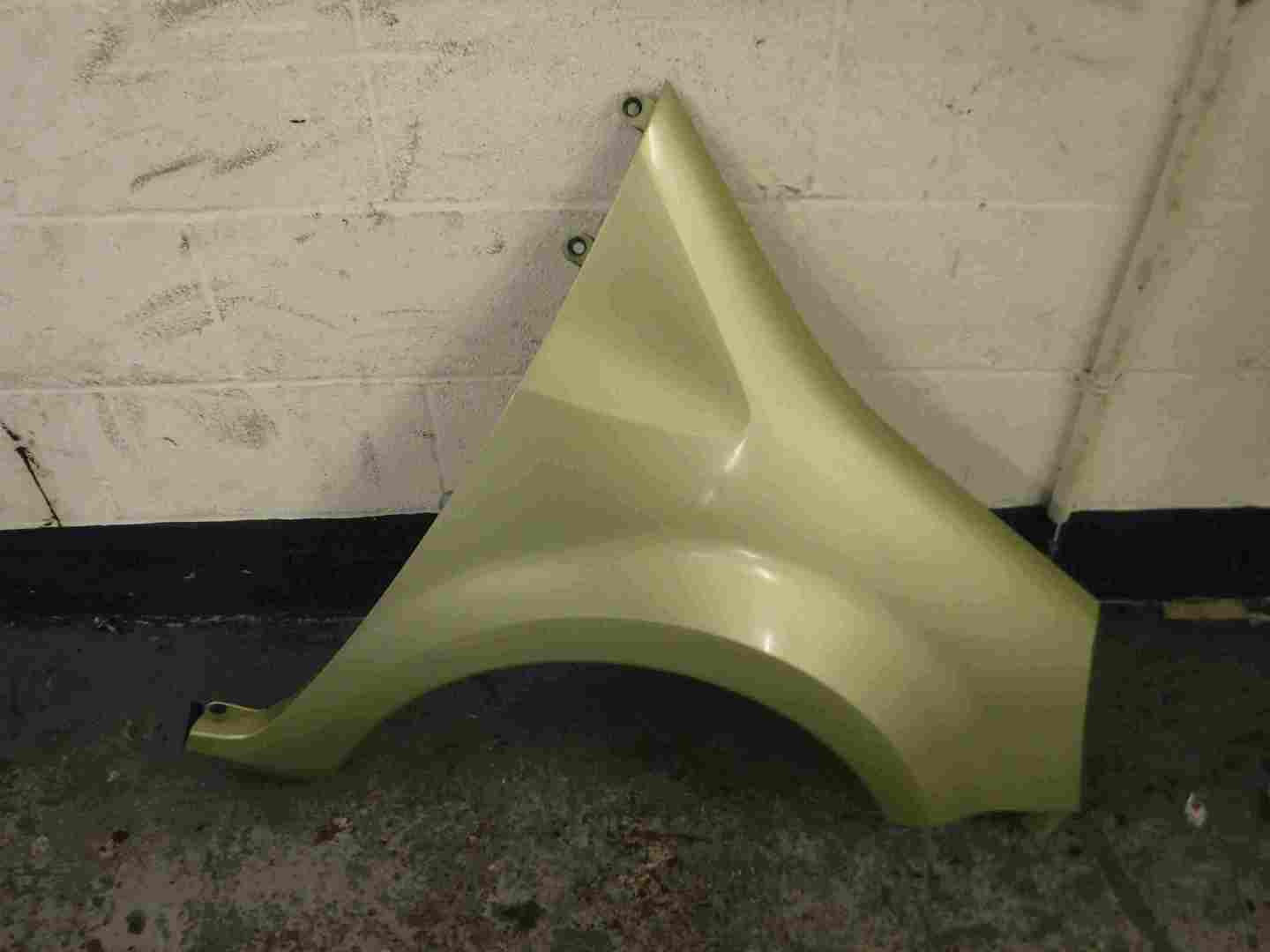 Renault Modus 2004-2008 Drivers OS Wing Green TED99