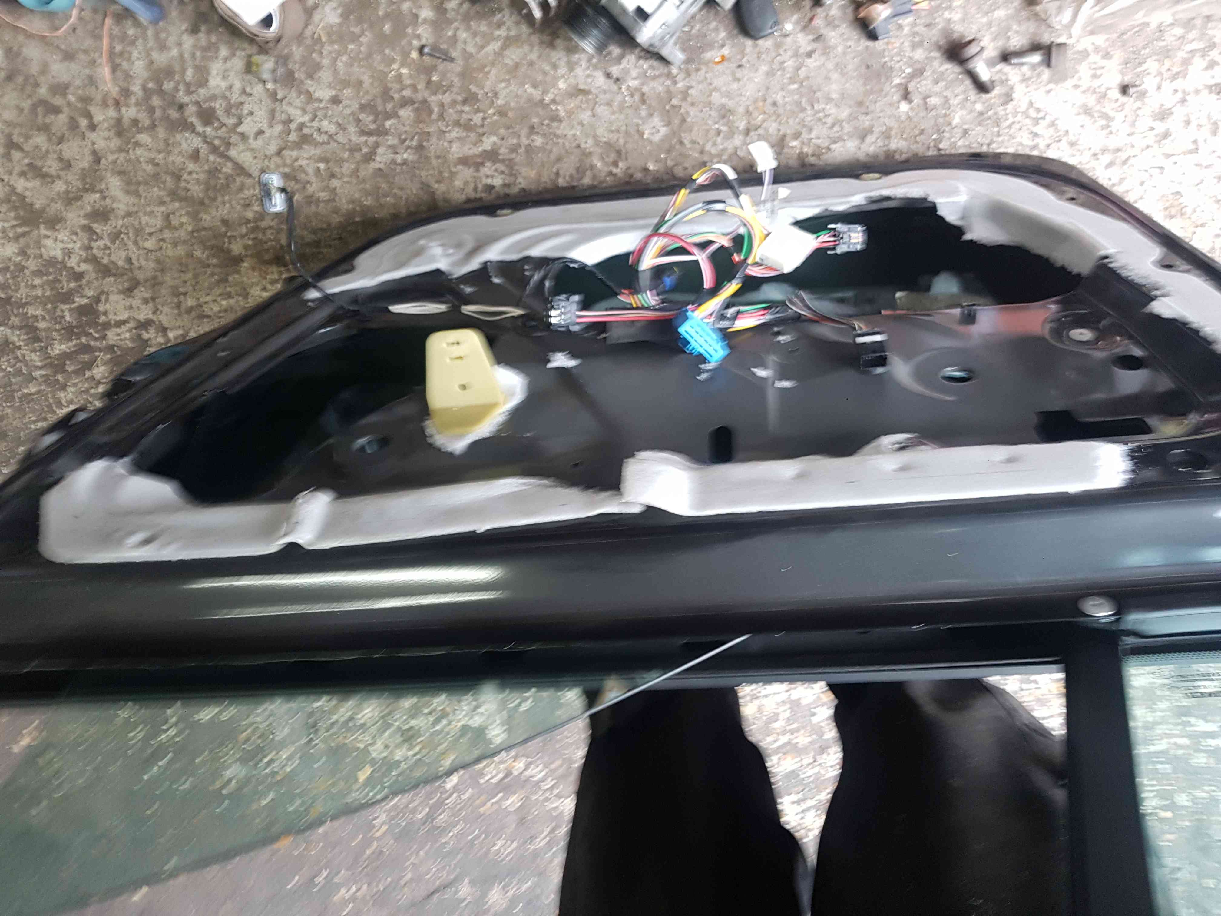 Thumb 4 Renault Modus 2004-2008 Drivers OSF Front Door Black Nv676 5dr