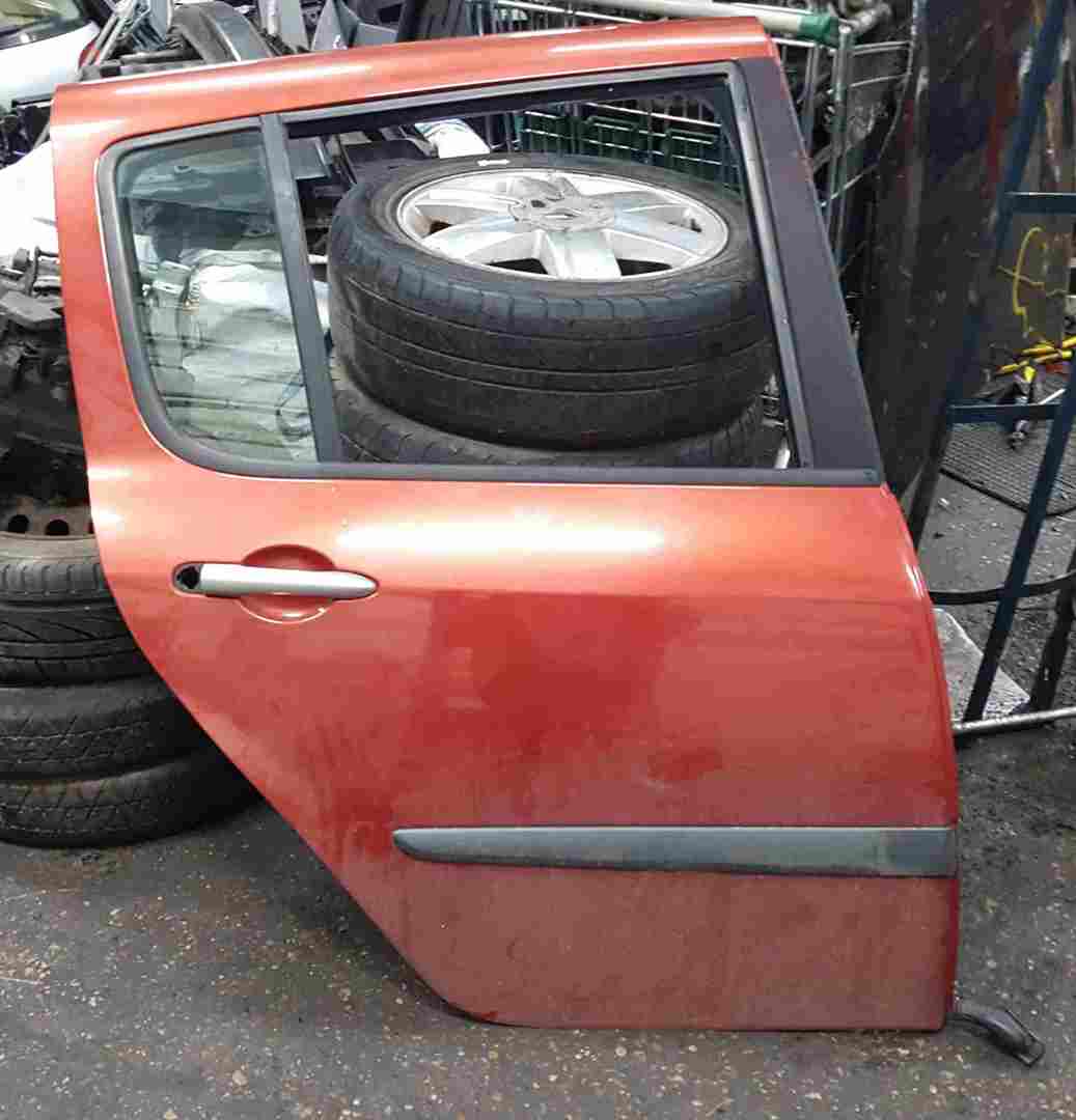 Renault Modus 2004-2008 Drivers OSR Rear Door Red TEB76