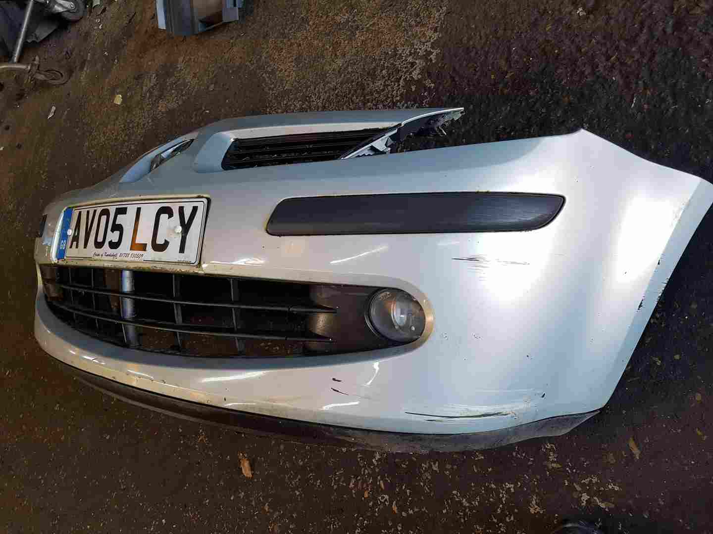 Thumb 3 Renault Modus 2004-2008 Front Bumper 632