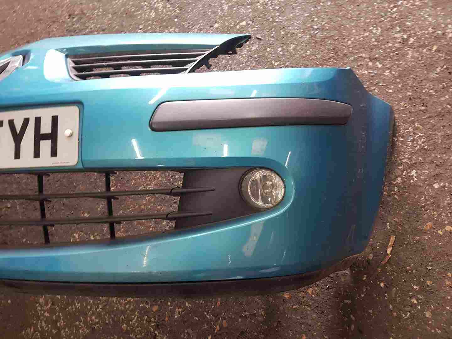 Thumb 2 Renault Modus 2004-2008 Front Bumper Blue Aqua Tej42