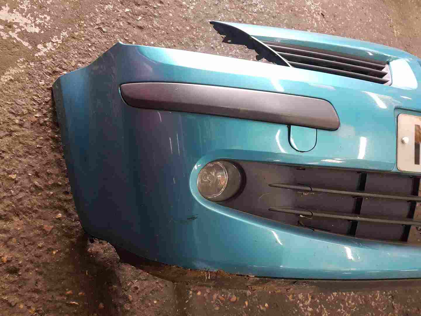 Thumb 3 Renault Modus 2004-2008 Front Bumper Blue Aqua Tej42
