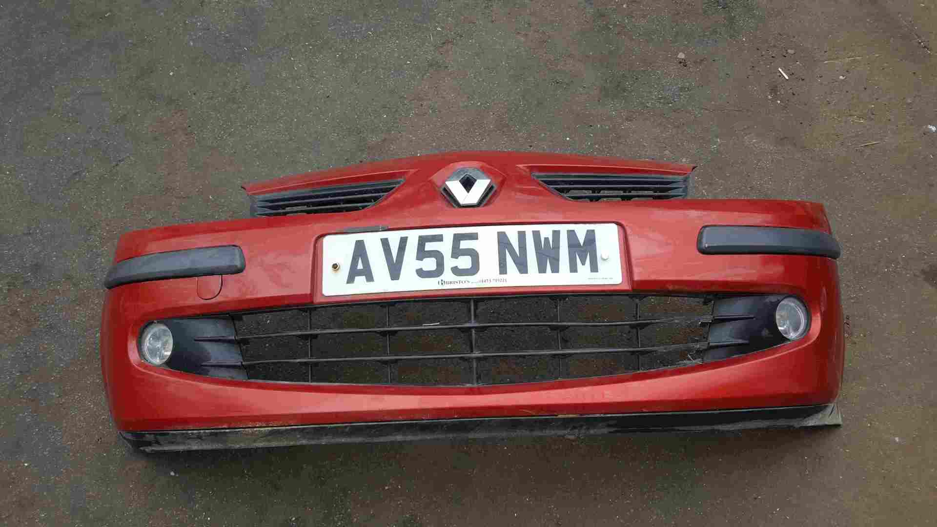 Renault Modus 2004-2008 Front Bumper Red TEB76