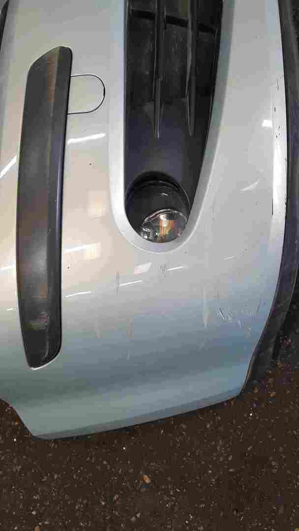 Thumb 4 Renault Modus 2004-2008 Front Bumper Silver 632