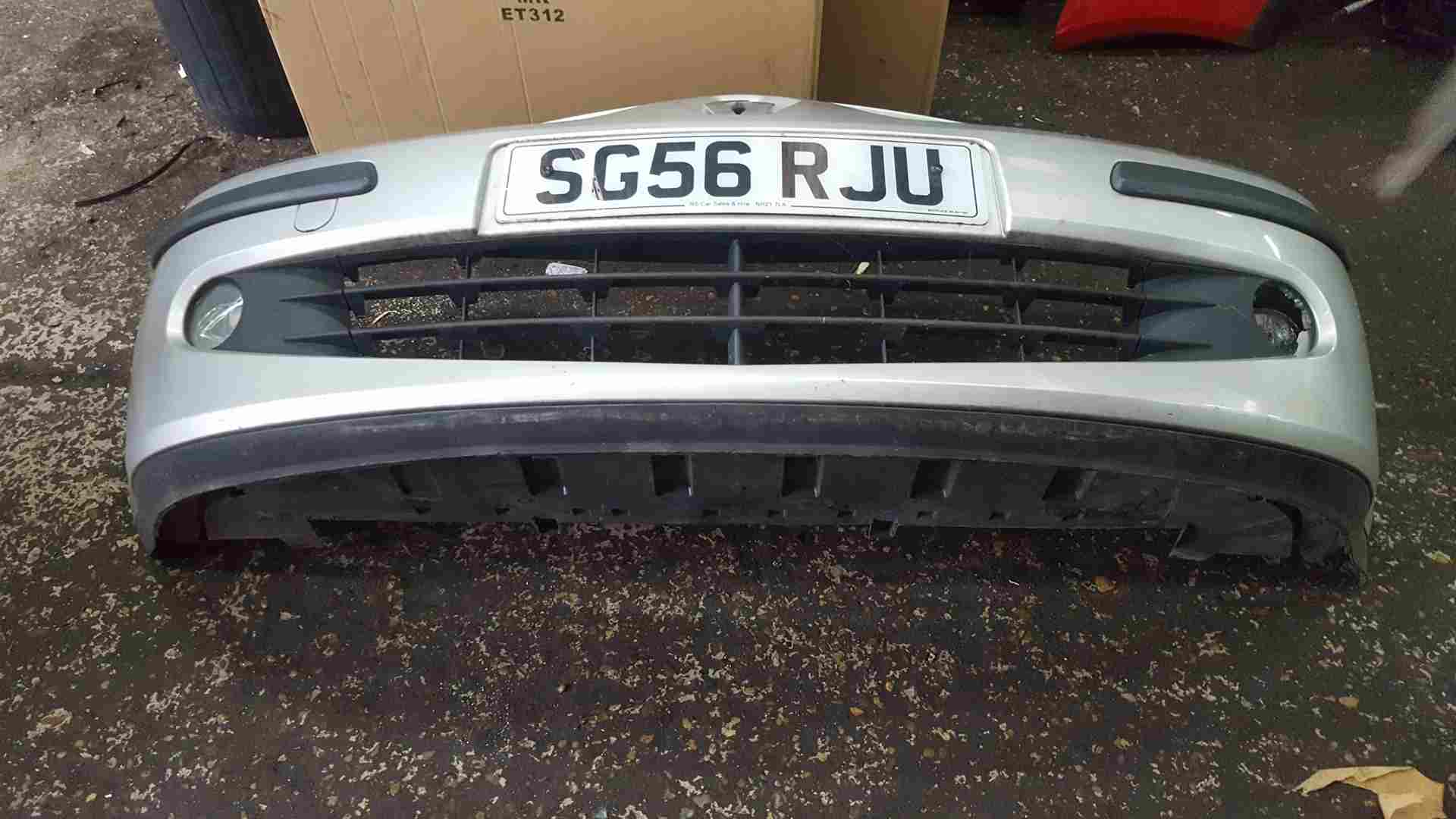 Thumb 8 Renault Modus 2004-2008 Front Bumper Silver Ted69 SEE PHOTOS