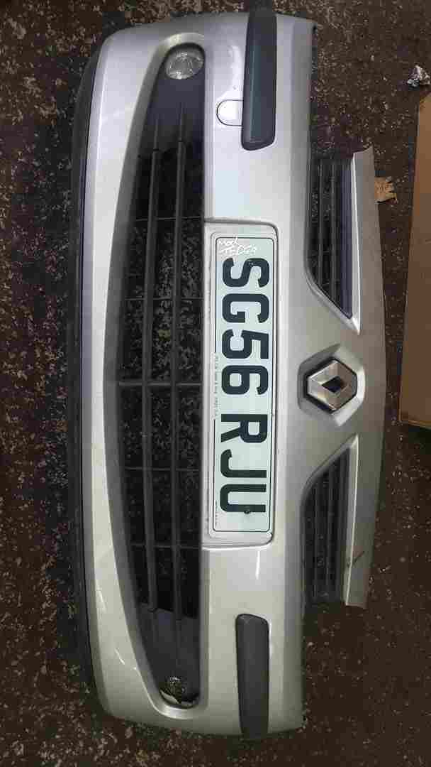 Renault Modus 2004-2008 Front Bumper Silver Ted69 SEE PHOTOS