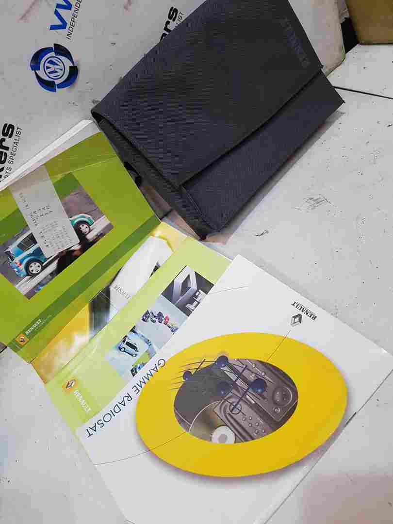 Thumb 3 Renault Modus 2004-2008 Handbook Documents Guide + Wallet Holder