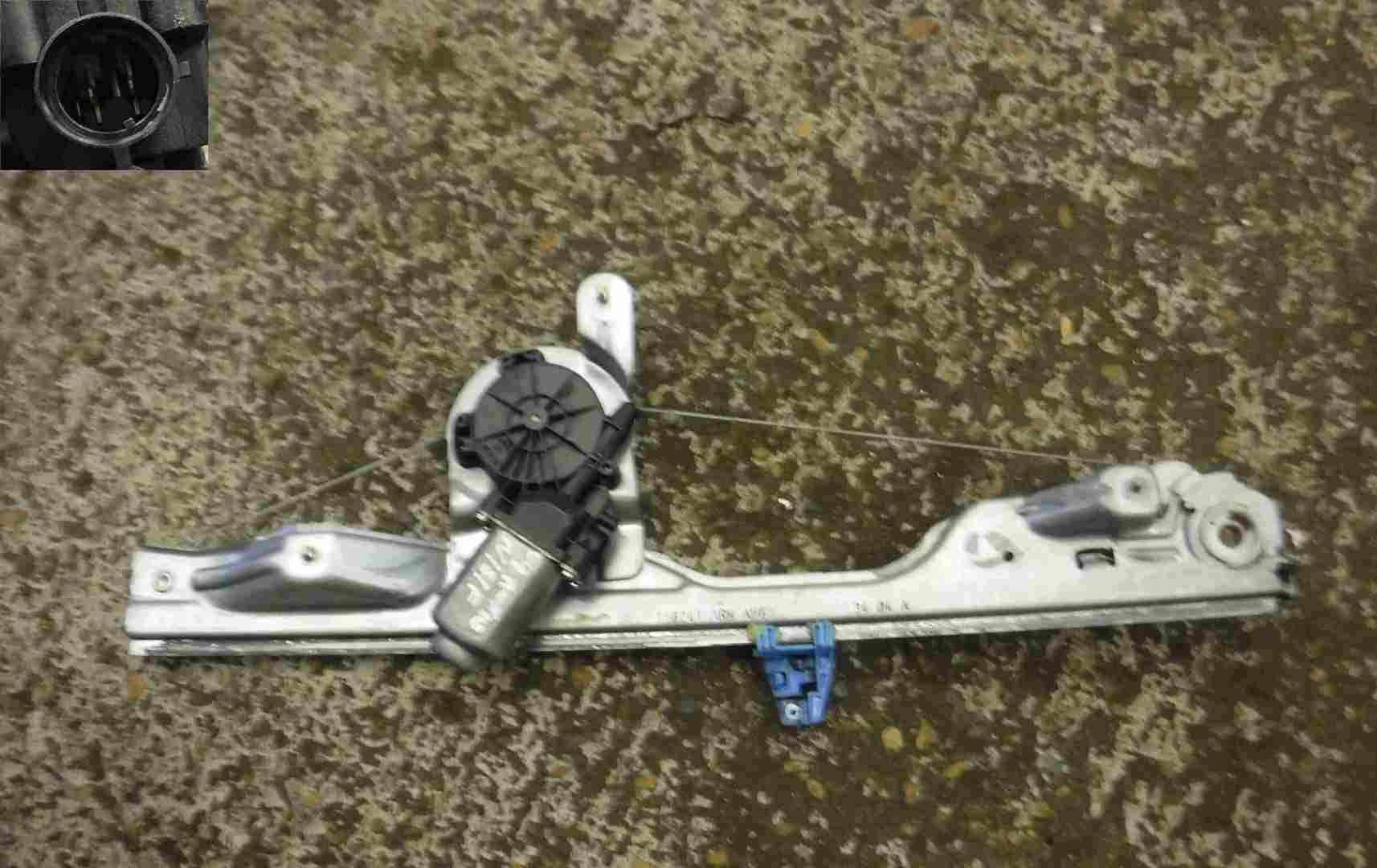 Renault Modus 2004-2008 Passenger NSF Front Window Motor   Regulator 2 pin