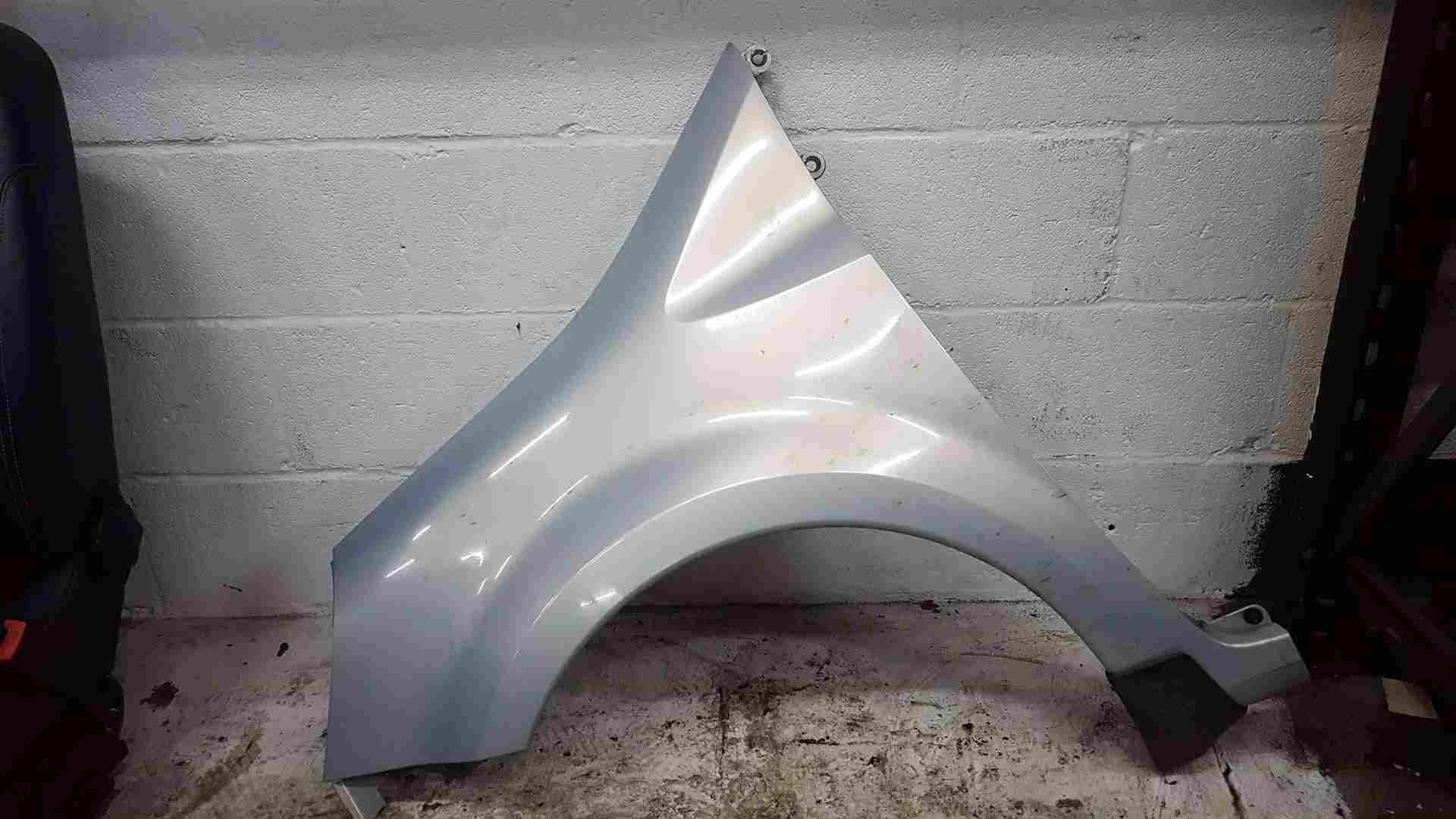 Thumb 5 Renault Modus 2004-2008 Passenger Ns NSF Wing Quarter Panel Silver 632