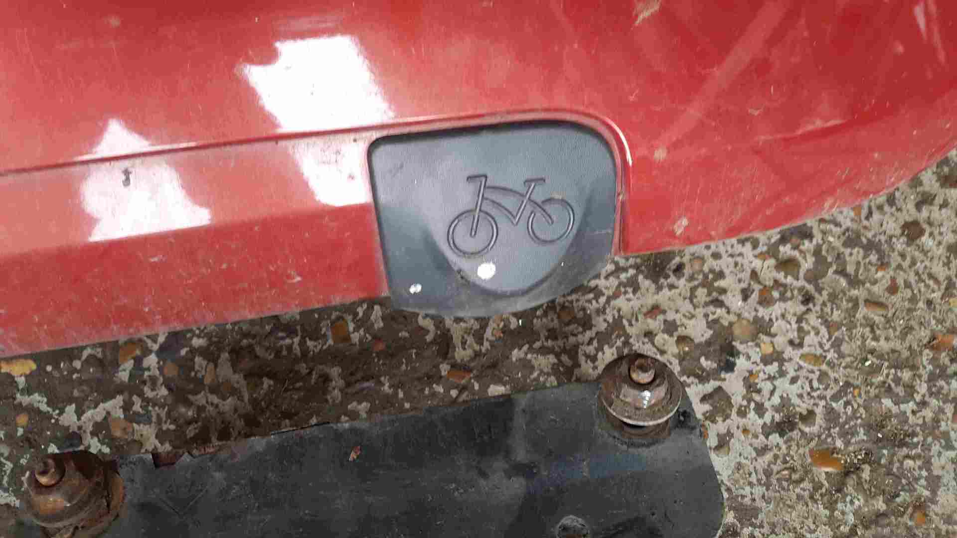 Thumb 3 Renault Modus 2004-2008 Rear Bumper Red TEB76 Bike Holder Brackets Holes