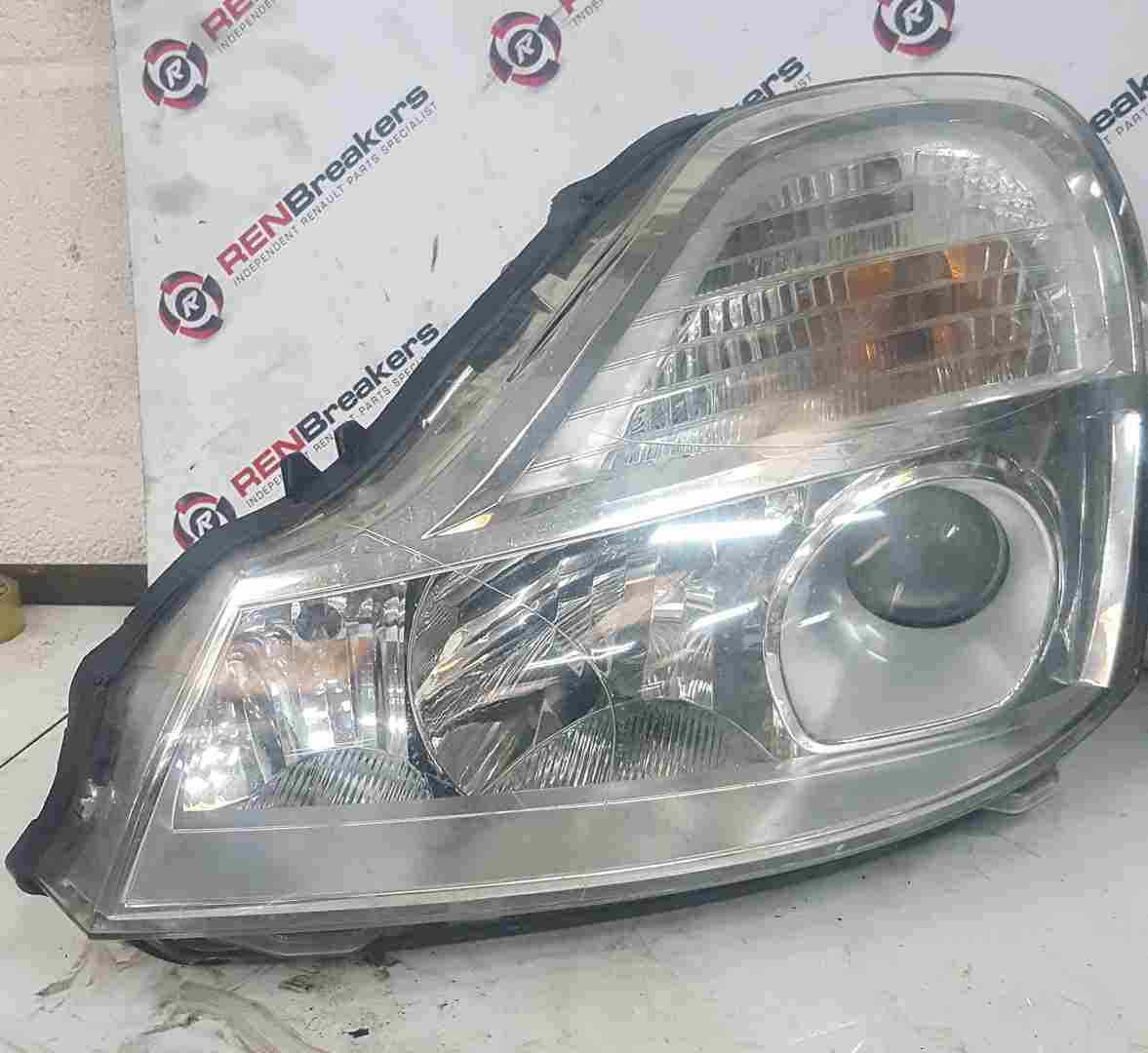 Renault Modus 2008-2012 Headlight NSF Passenger Side Broken TAB NS 8200658388