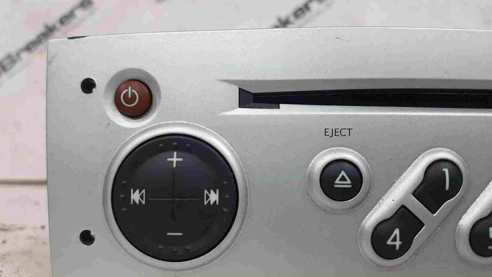 Thumb 3 Renault Modus 2008-2012 Radio Cd Player Update List Silver 8200633632 