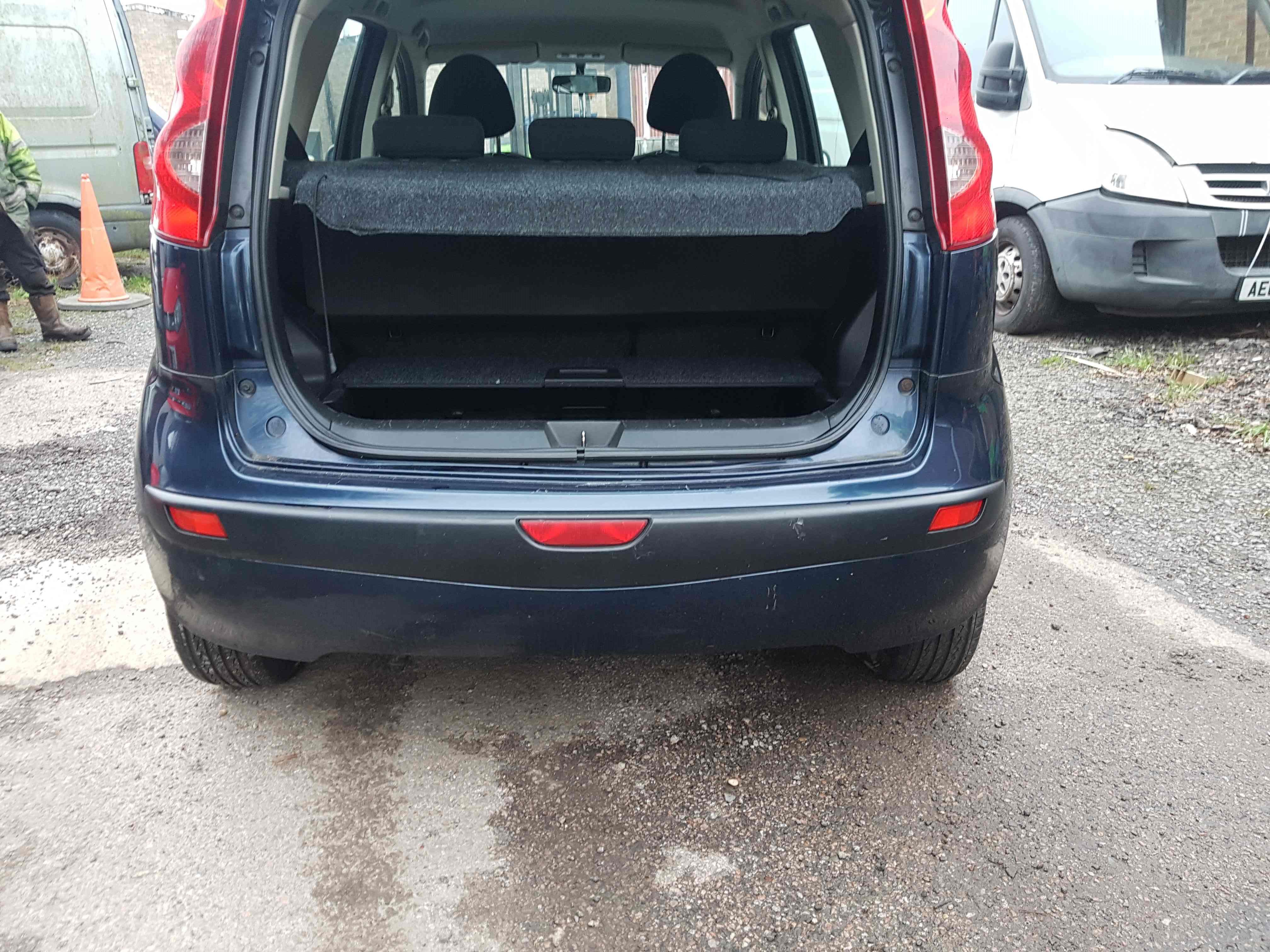 Thumb 8 Nissan Note 2005-2008 Rear Bumper Green Blue BW9