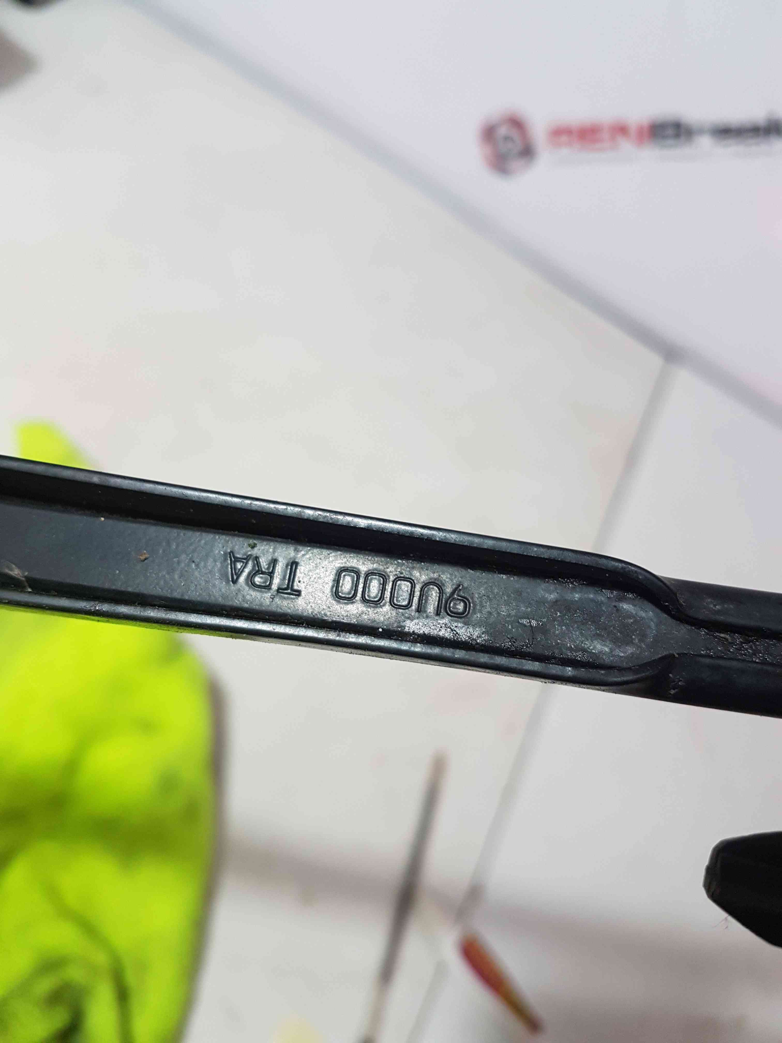 Thumb 6 Nissan Note E11 2005-2012  NSF Passenger Side Wiper ARM 