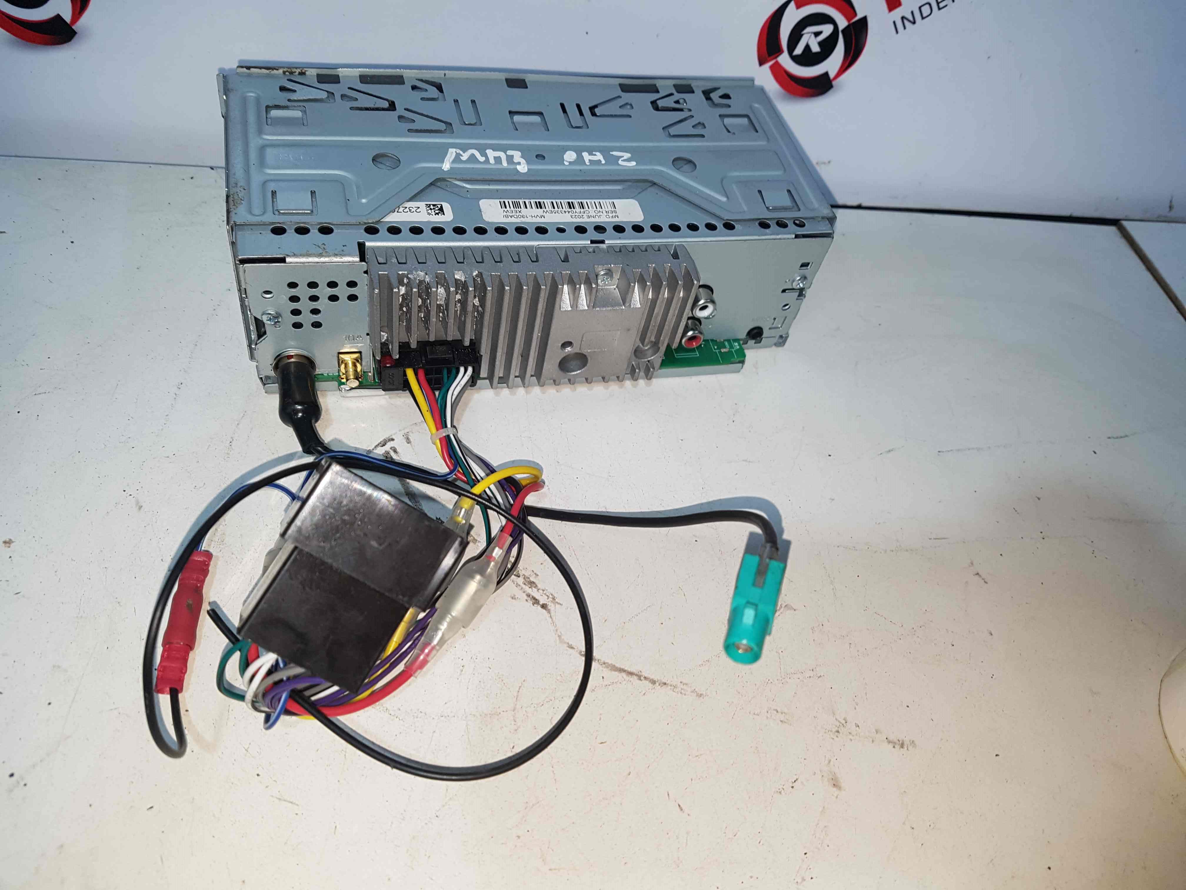 Thumb 5 Renault Pioneer MVH 130DAB Radio Player USB Aux Input 2000-2020 MVH-130DAB