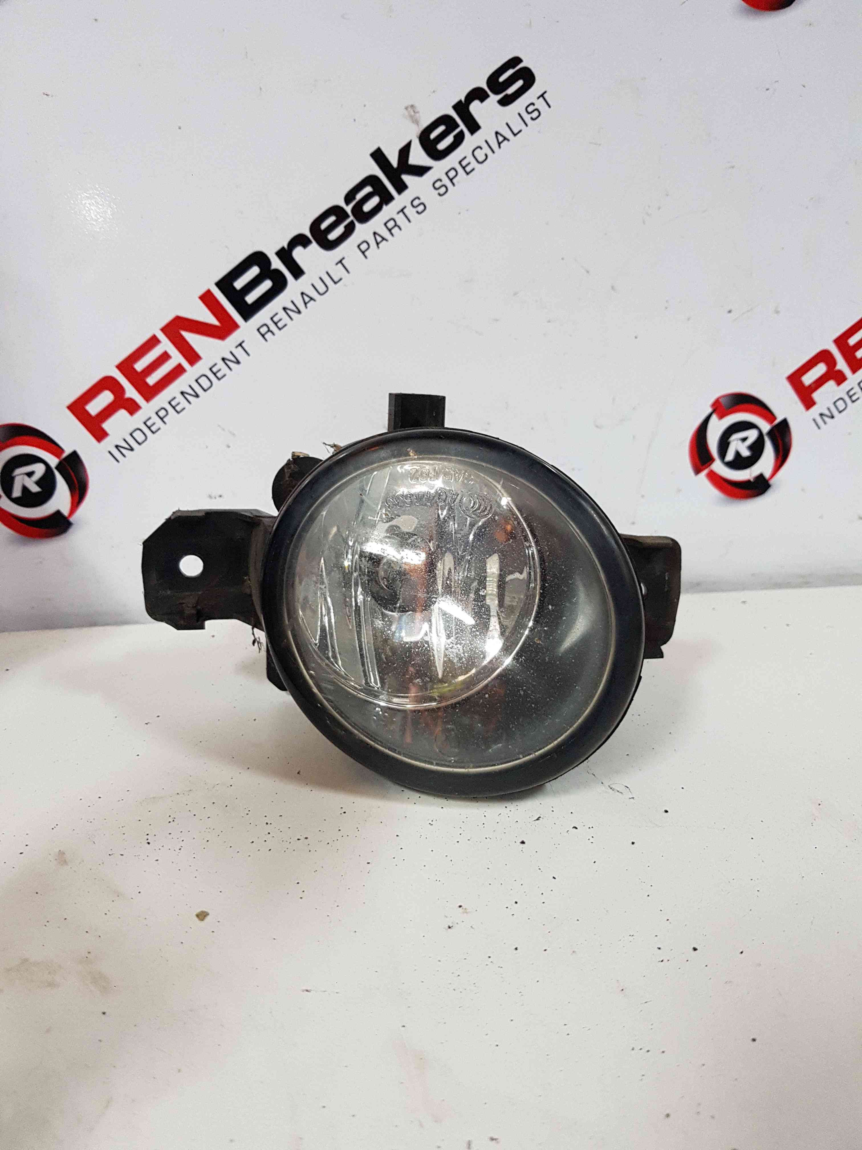 Thumb 2 Nissan Qashqai MK1 2006-2013 Front Passenger NSF Front FOG Surround 261558992A