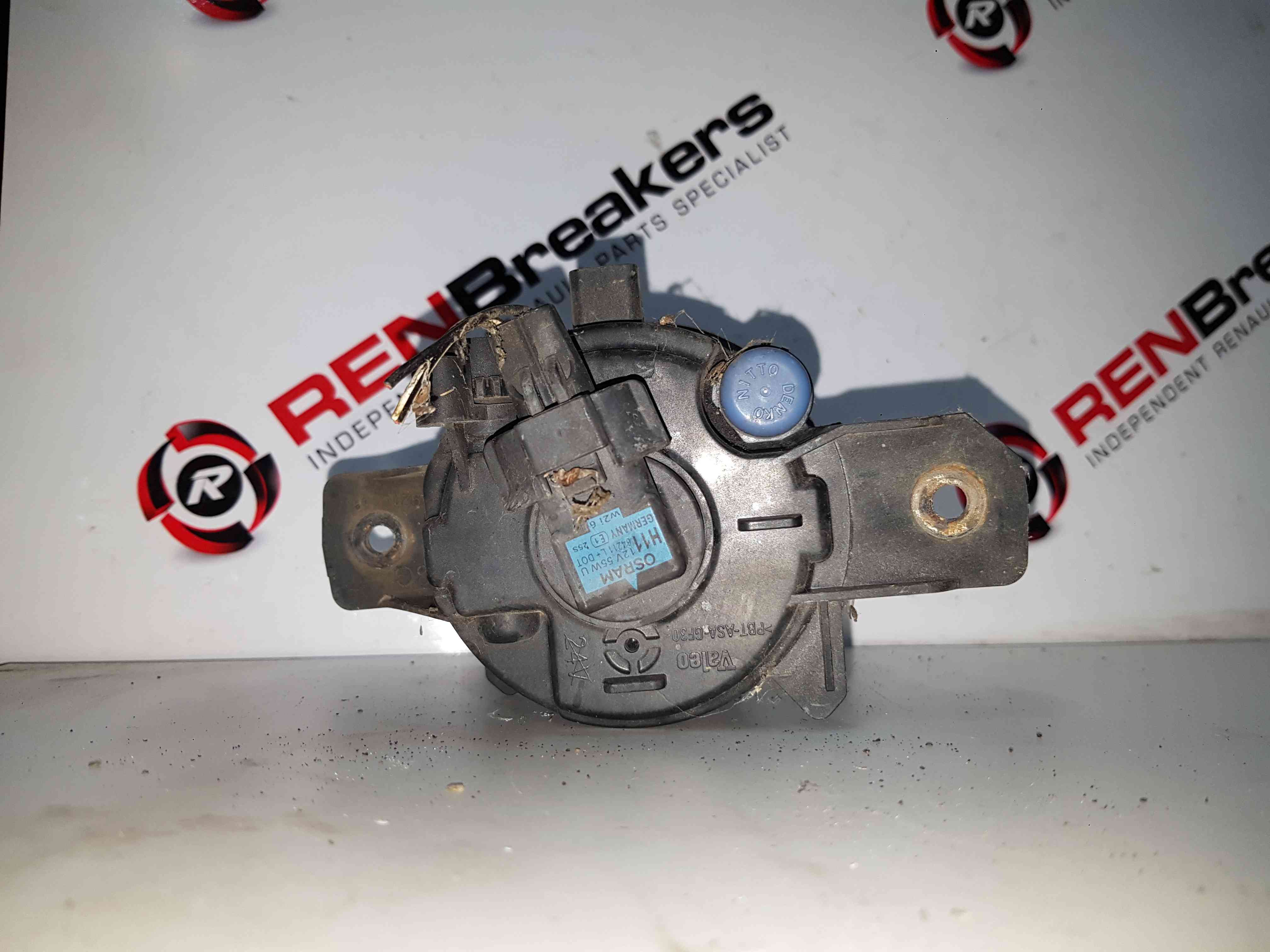 Thumb 7 Nissan Qashqai MK1 2006-2013 Front Passenger NSF Front FOG Surround 261558992A