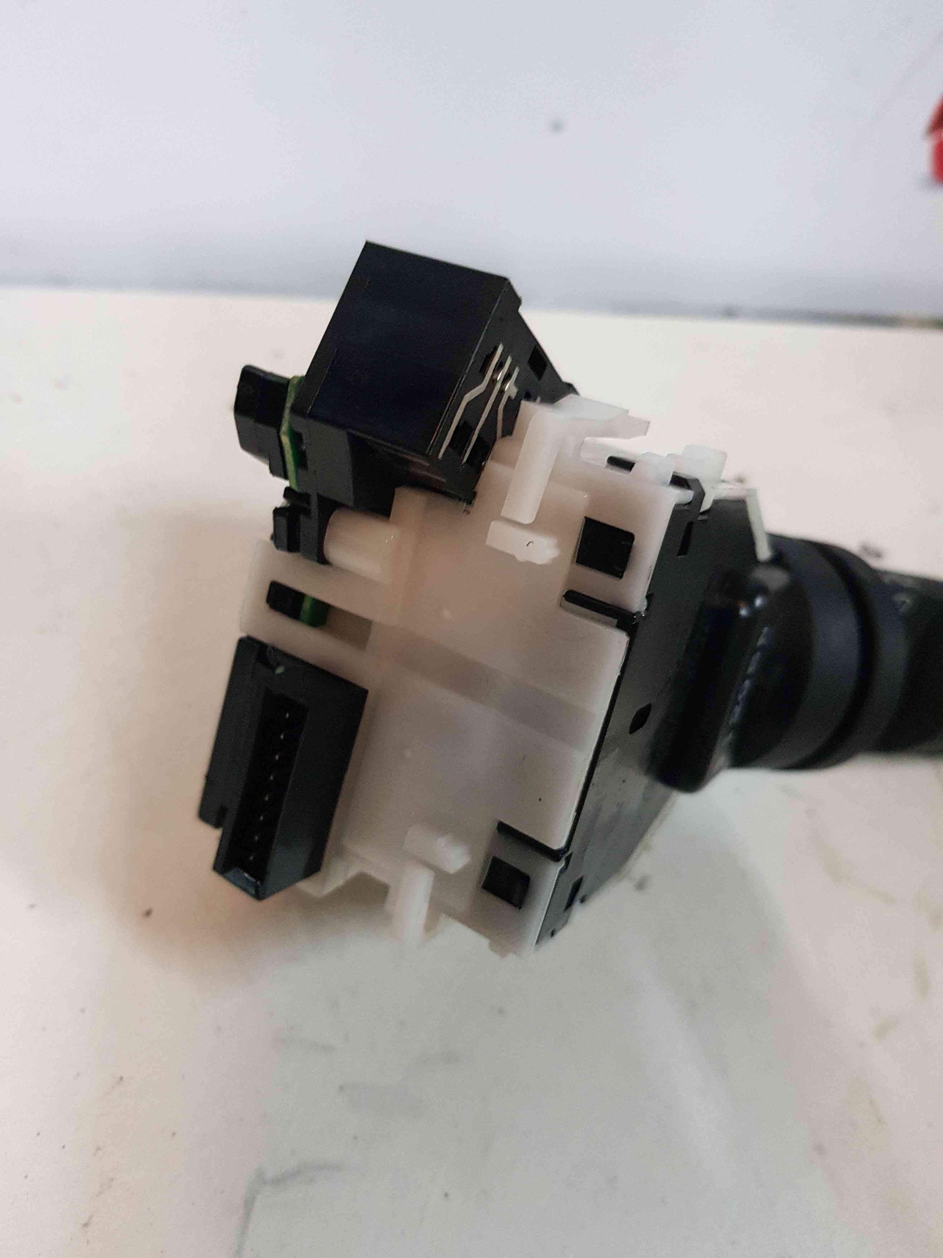 Thumb 4 Renault Qashqai MK1 2006-2013 Wiper Windscreen Stalk