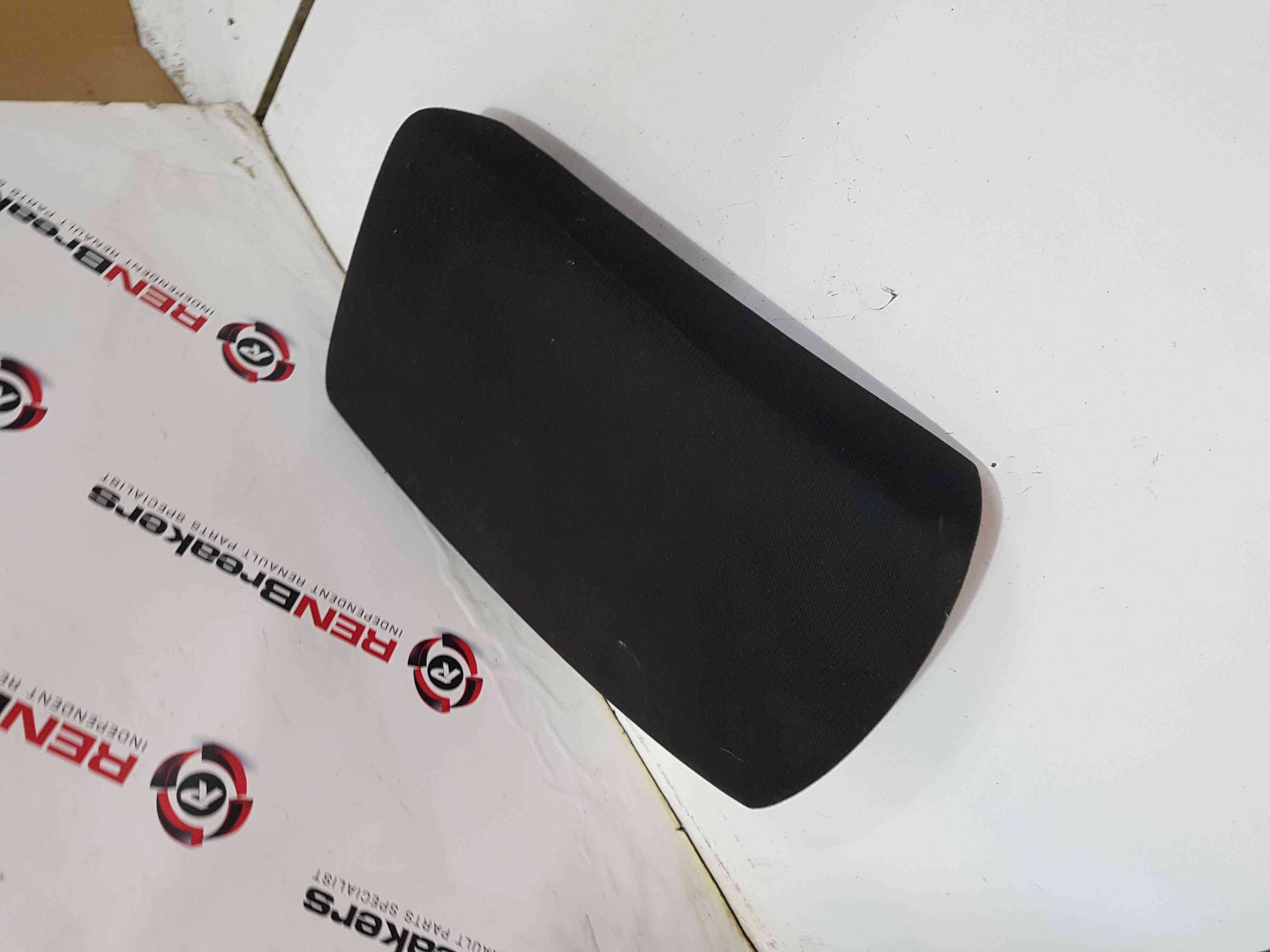 Thumb 6 Renault Qashqai MK2 2013-2017 Centre Console ARM Rest 